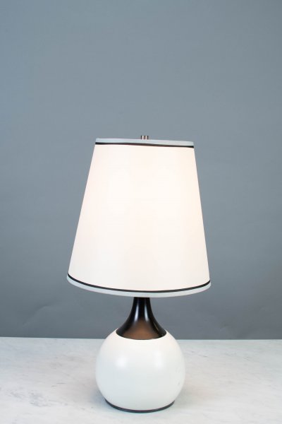 touch activated table lamp