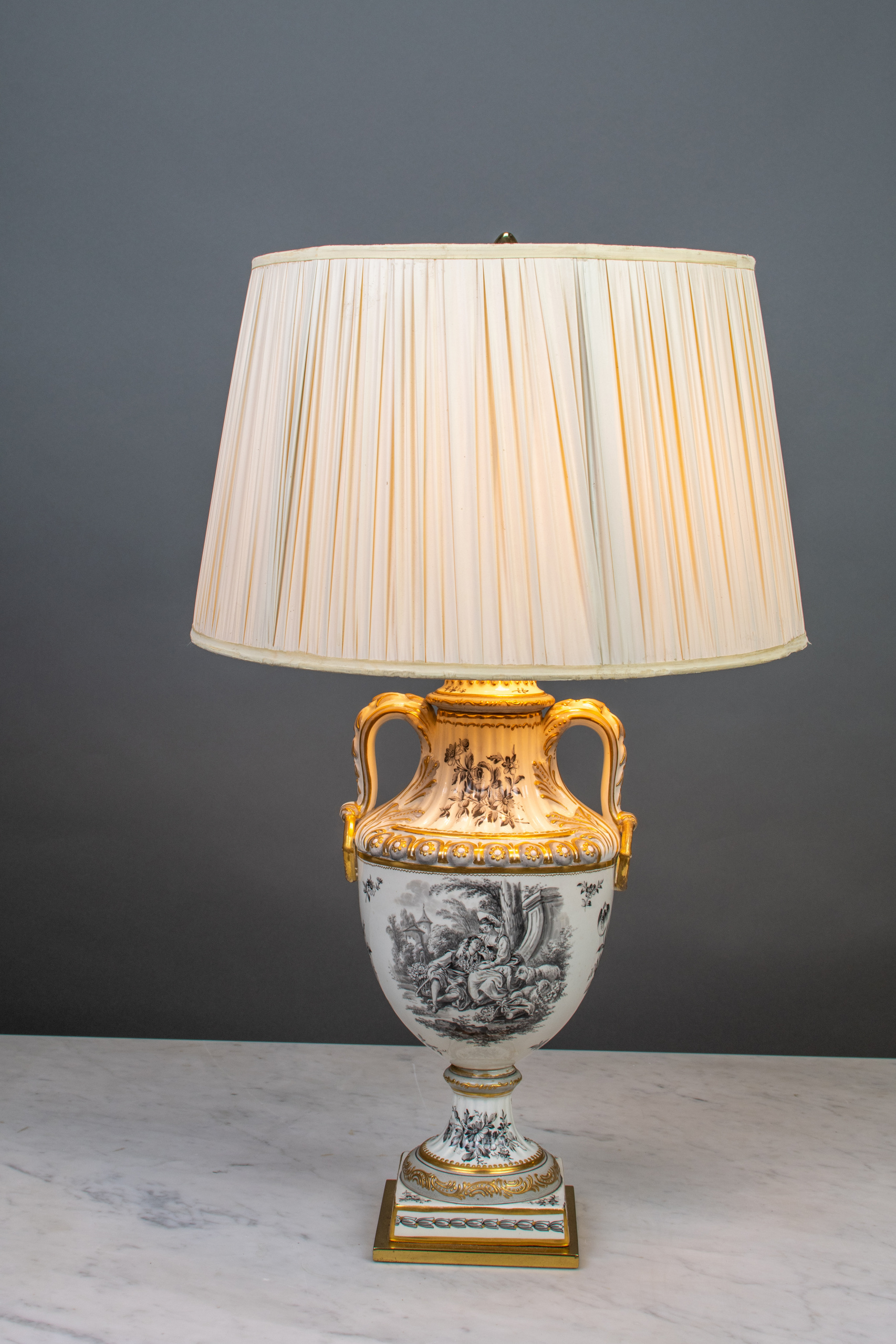 Ceramic Urn Style Table Lamp Table Lamps Collection City