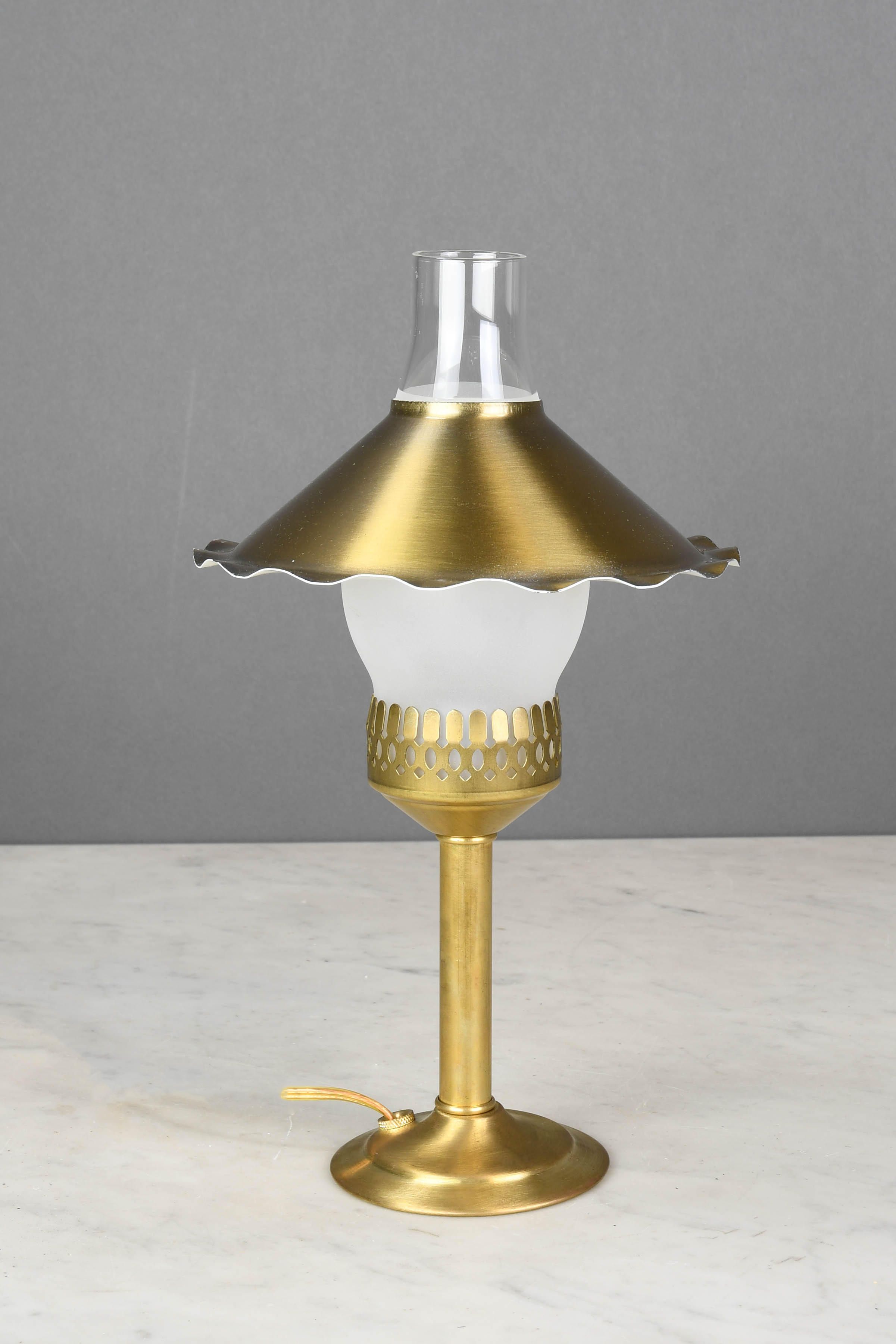 Brass Plug In Cafe Table Lamp w/Frosted Glass Chimney & Scallop Shade