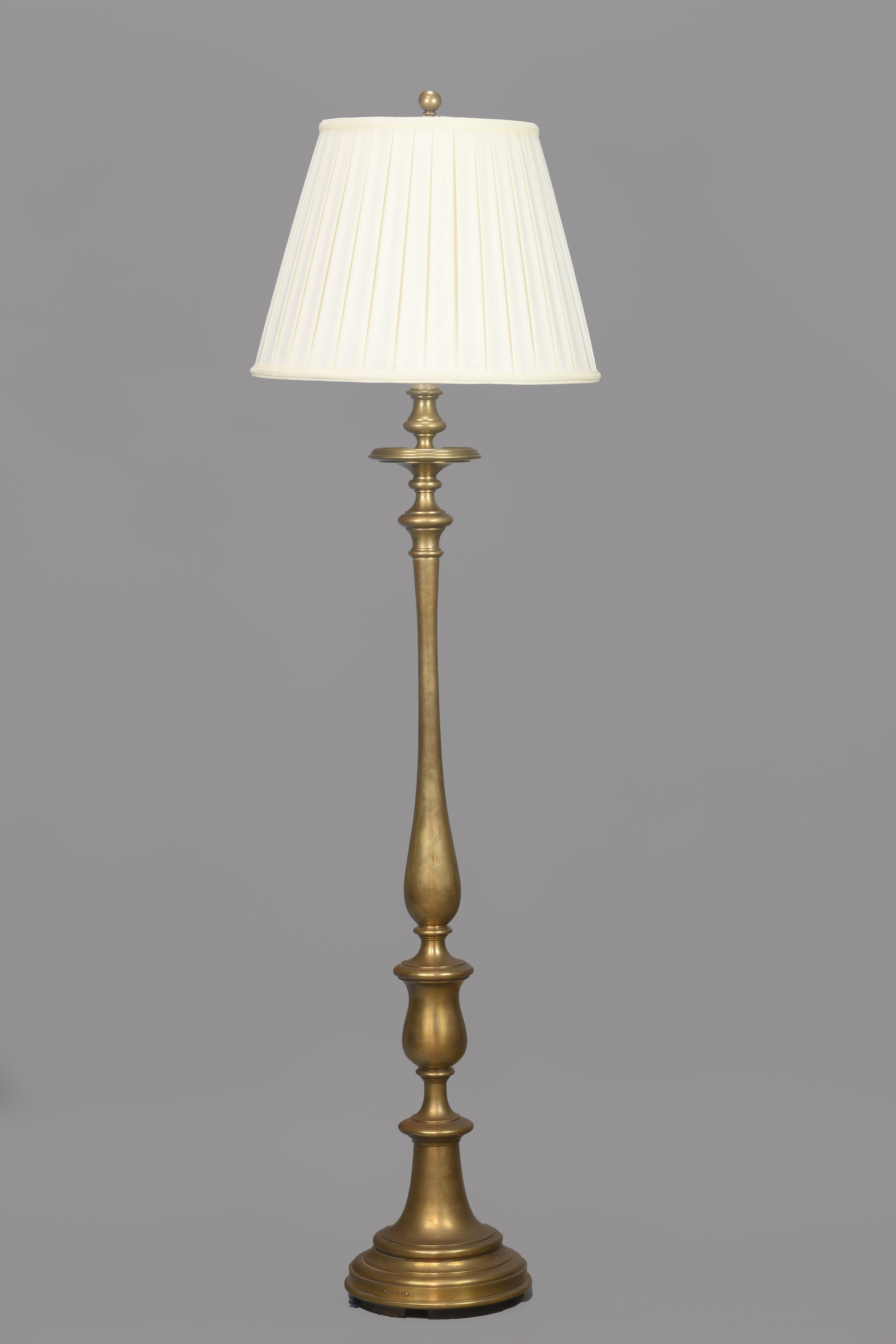 Traditional Brass Floor Lamp Floor Lamps Collection City traditional-brass-floor-lamp-floor-lamps-collection-city