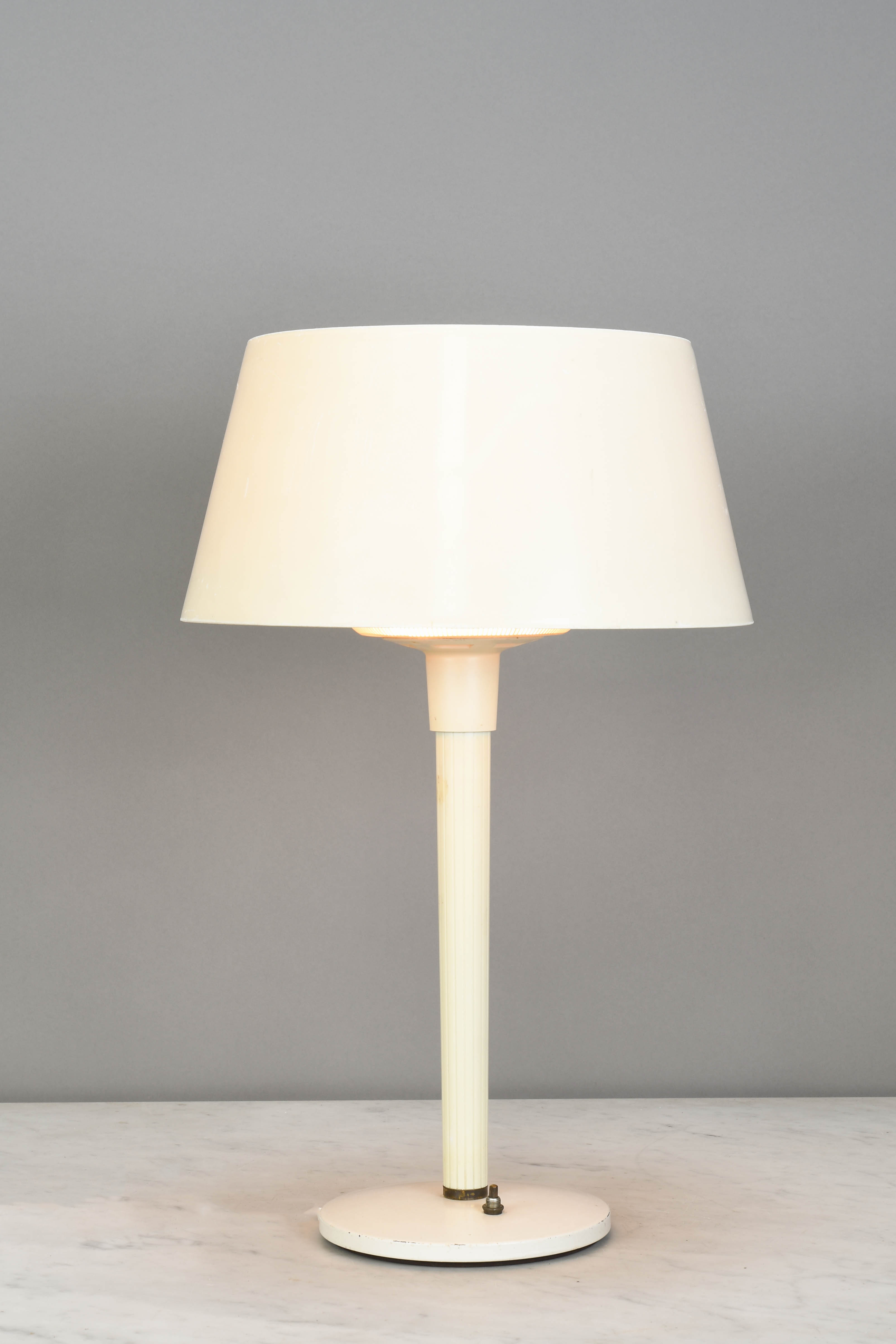 Plastic Vintage Table Lamp | Table Lamps | Collection | City ...