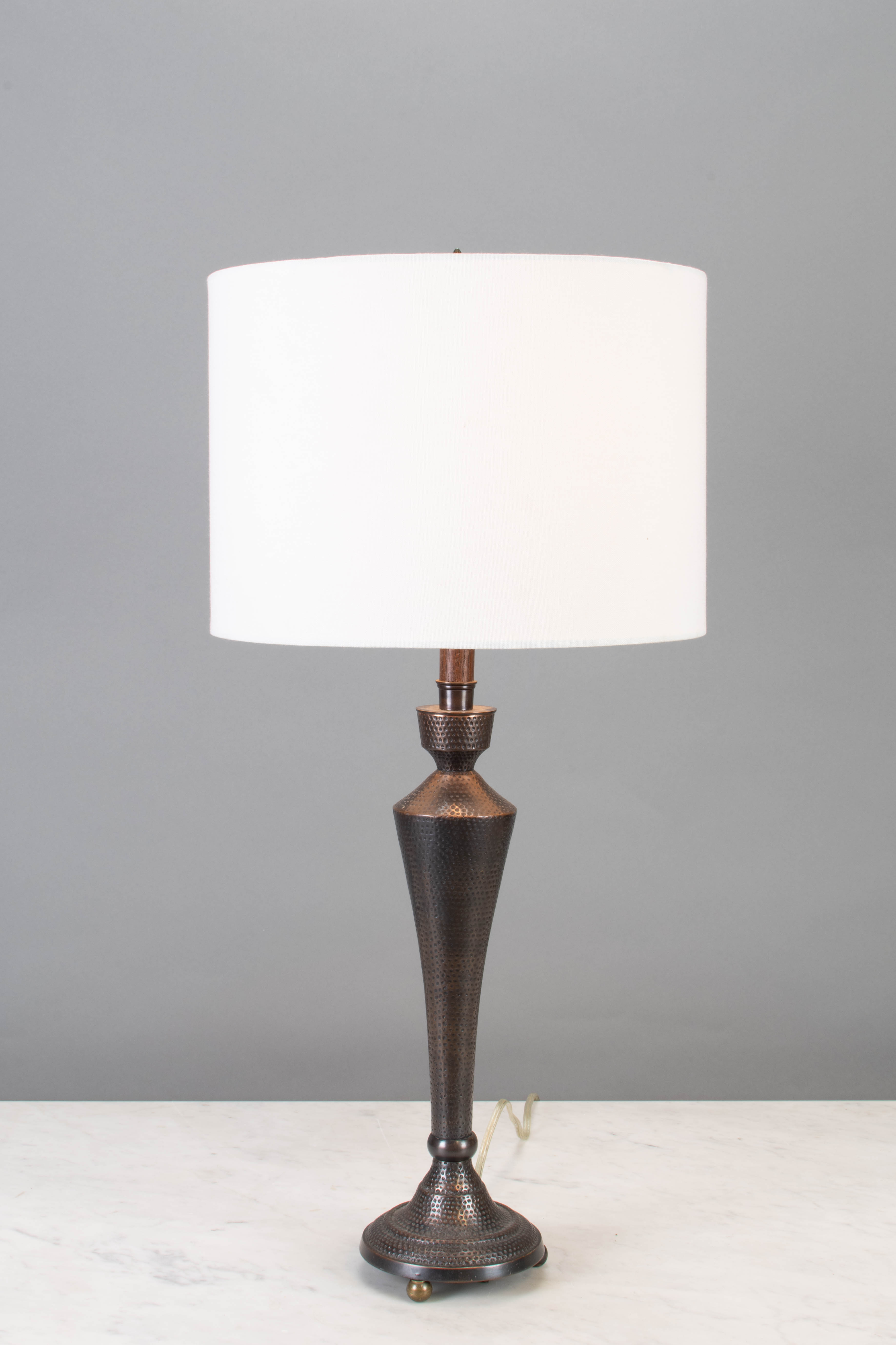 Textured Modern Table Lamp Table Lamps Collection City Knickerbocker Lighting Rentals 9766