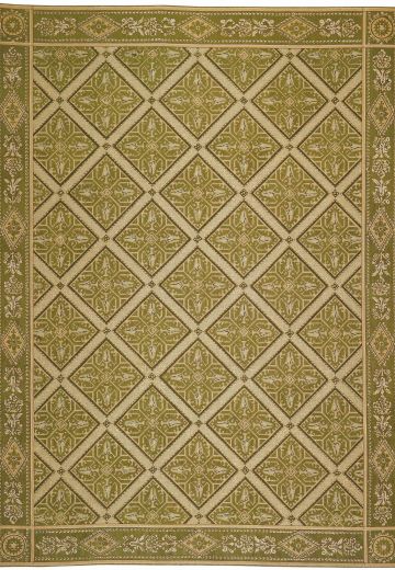 Traditional Geometric Green Needlepoint Area Rug (6' x 9' 2")