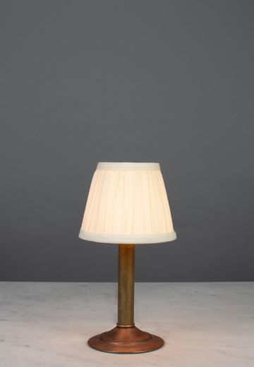 Simple Brass Plug In Cafe Table Lamp - Candelabra