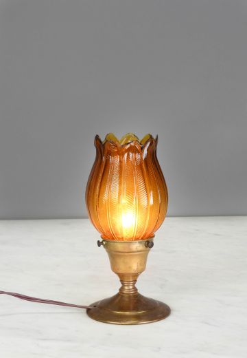 Amber Glass Plug In Cafe Table Lamp