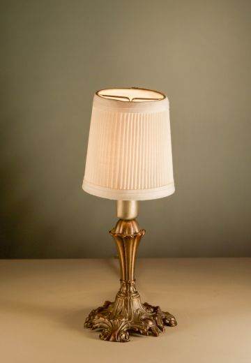 Antique Brass Plug In Cafe Table Lamp