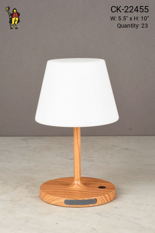 Modern Wood Finish Dimmable Battery Operated/LED Cafe Table Lamp