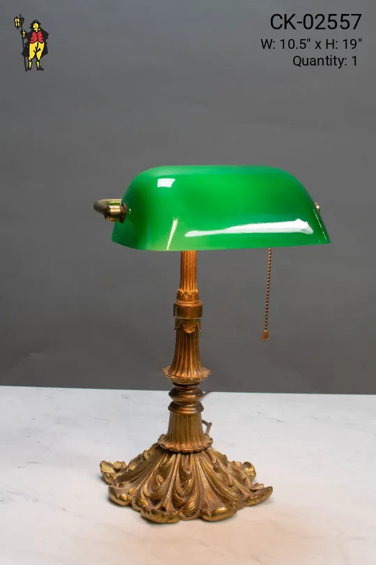 Traditional Banker's Lamp