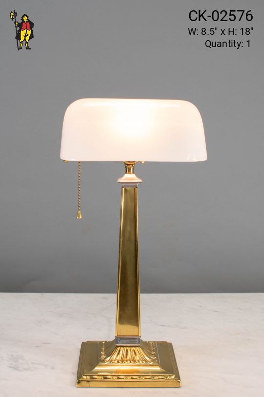 Traditional Banker's Lamp
