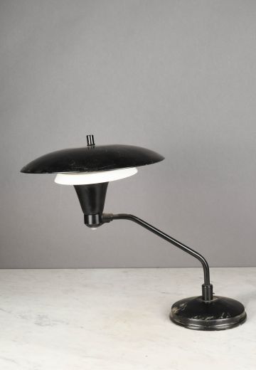 Black Mid Century Metal Shaded Desk Lamp
