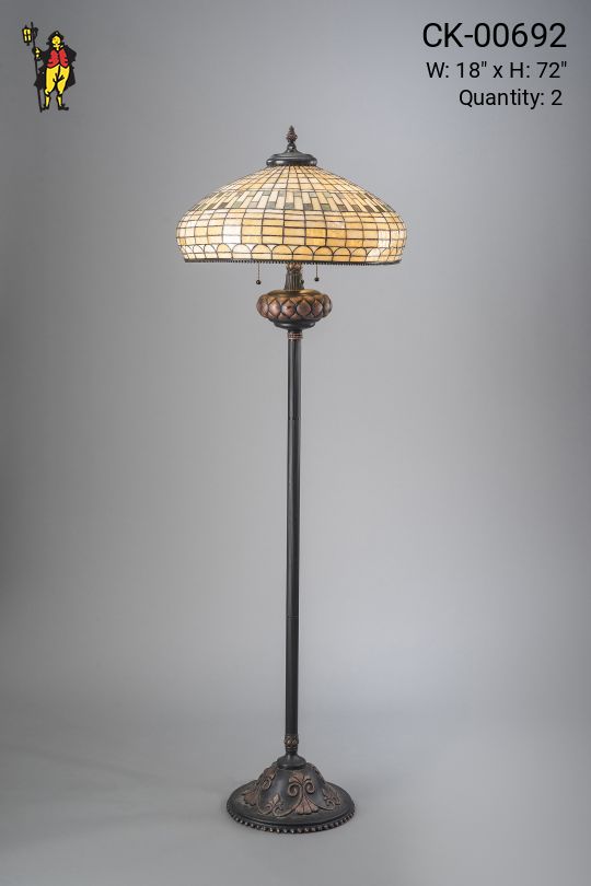 Tiffany Style Floorlamp w/Antique Bronze Base