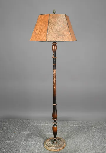Wooden Pole Floor Lamp