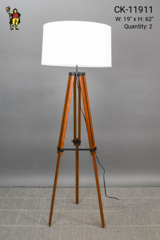Adjustable Wooden Tripod Floor Lamp