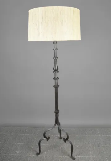 Black Traditional Three Leg Floor Lamp