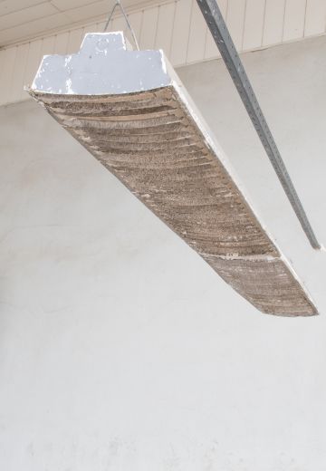 8' Gray Vintage Fluorescent w/Louver Reflectors (T8)