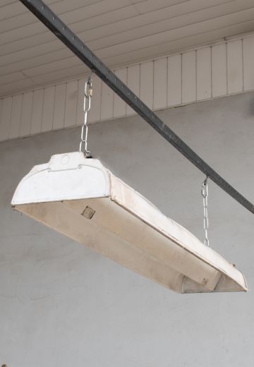 4' Two Bulb Warehouse Fluorescent Open Bottom