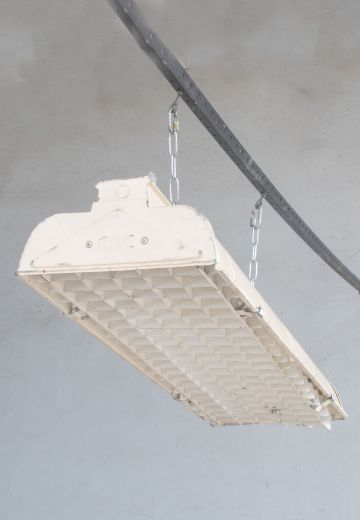 4' White Vintage  "CMC" Fluorescent w/Egg Crate Reflector