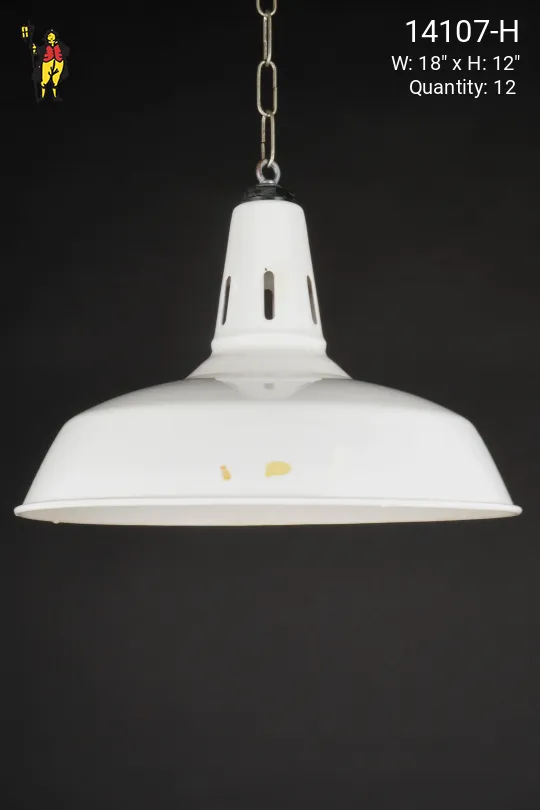 18" White Porcelain Enamel Hanging RLM