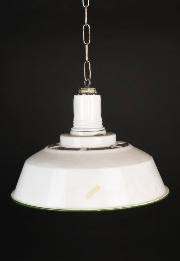 21" White Enamel Porcelain Hanging RLM w/Green Trim