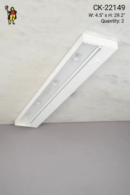 29" White Halogen Under Cabinet Light