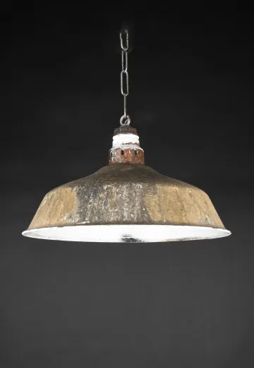 16" Heavily Distressed Hanging RLM