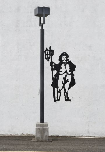 16' Down Light Lamp Post