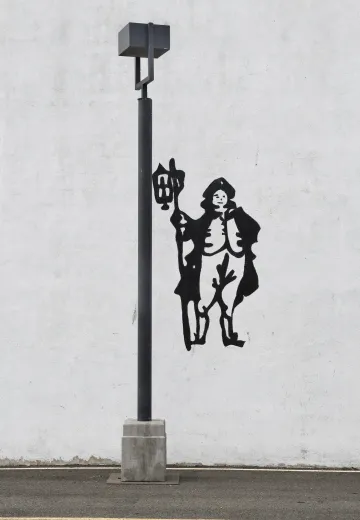 16' Down Light Lamp Post