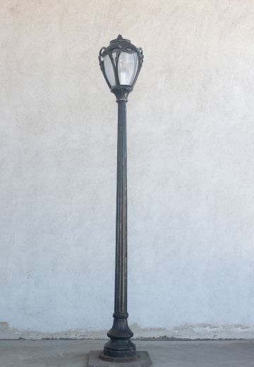 CP Eight Foot Lamp Post