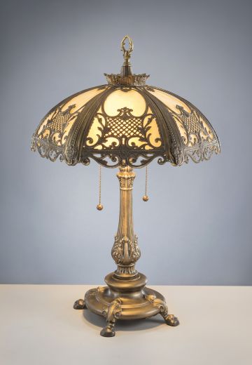 Footed Table Lamp w/Slag Glass Shade