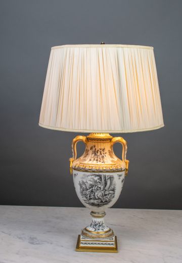 Ceramic Urn Style Table Lamp