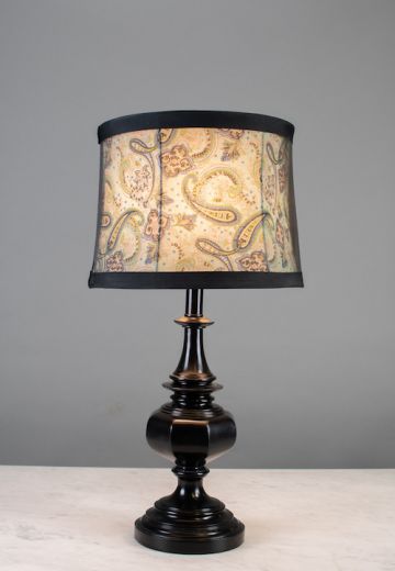 Traditional Table Lamp
