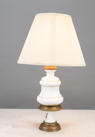 White Ceramic Table Lamp