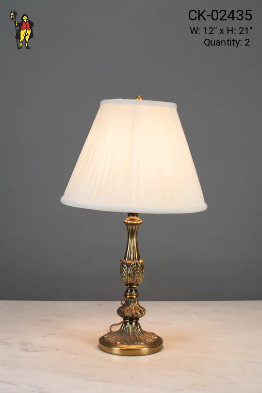 Traditional Table Lamp