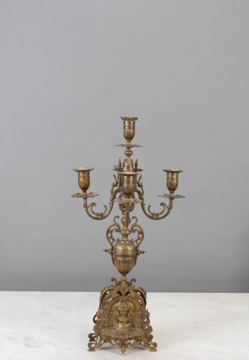 Five Candle Table Fixuture