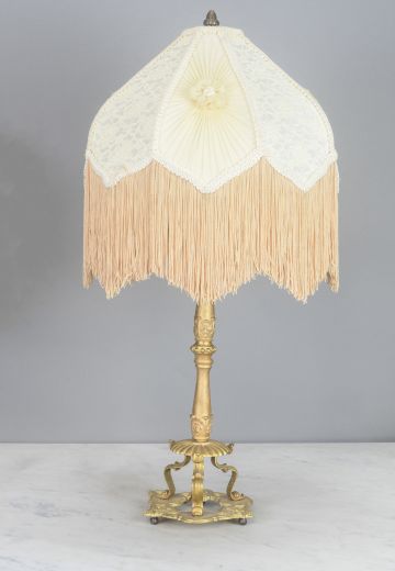 Victorian Footed Table Lamp