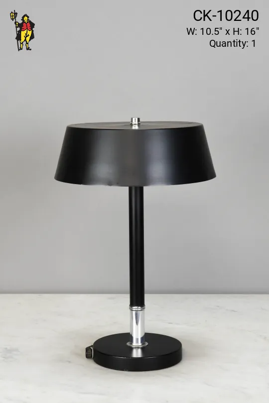 Black Metal Shaded Table Lamp
