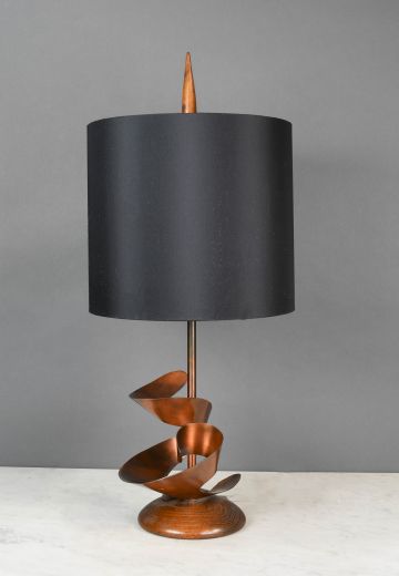 Metal Spiral Table Lamp