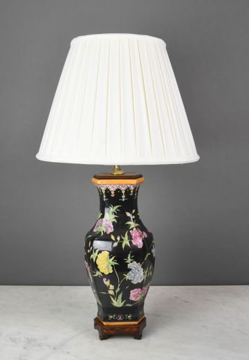 Painted Black Wooden Traditional Table Lamp