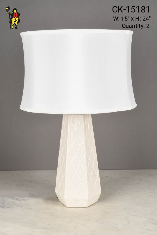 White Ceramic Table Lamp w/Geometric Pattern