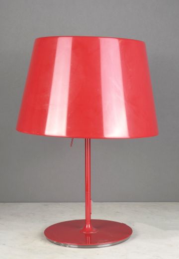 Red Metal Shaded Table Lamp