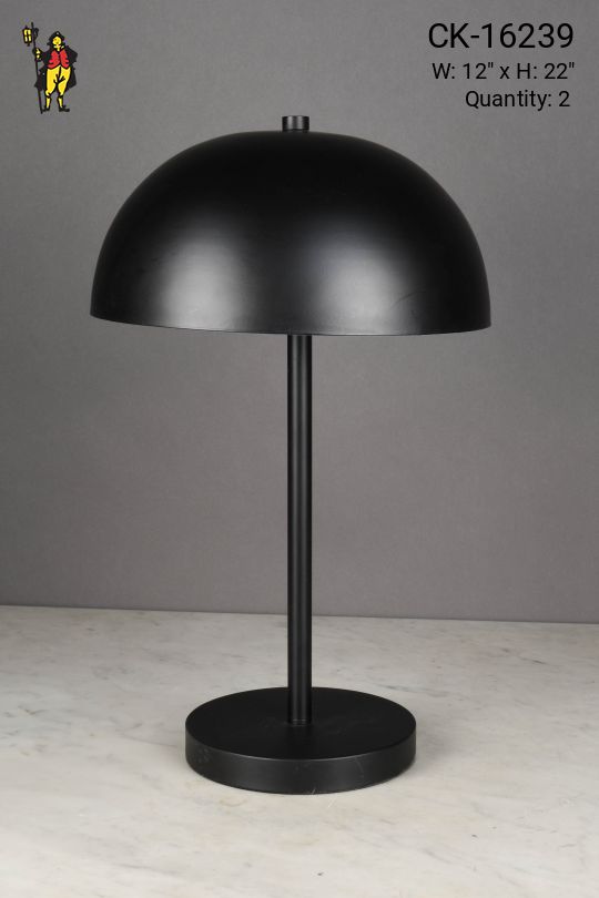 Black Metal Shaded Table Lamp