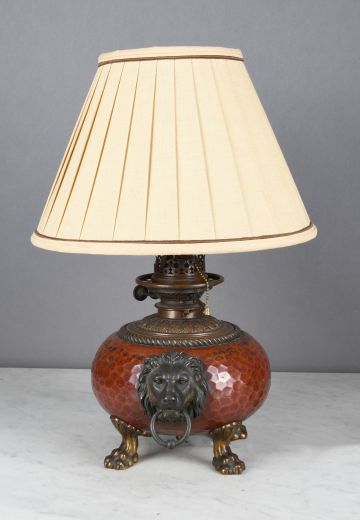 Art Deco Single Light Lion Bust Table Lamp