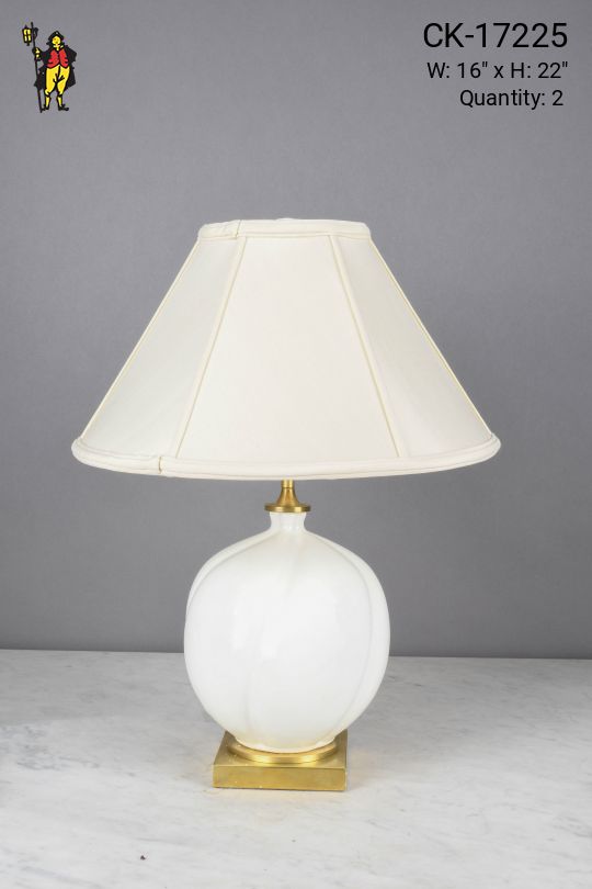 White Swirl Ceramic Table Lamp
