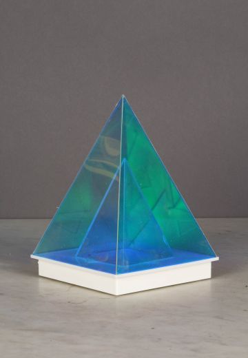 Plastic Triangular Prism Table Lamp