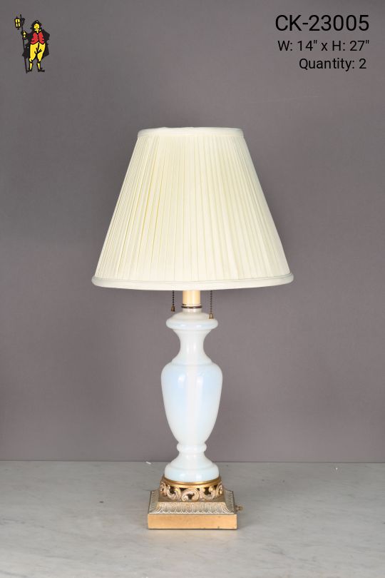 Traditional Table Lamp w/Brass Base