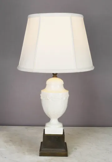 White Traditional Ceramic Table Lamp
