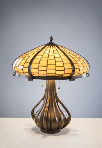 Mission Table Lamp w/Leaded Glass Shade