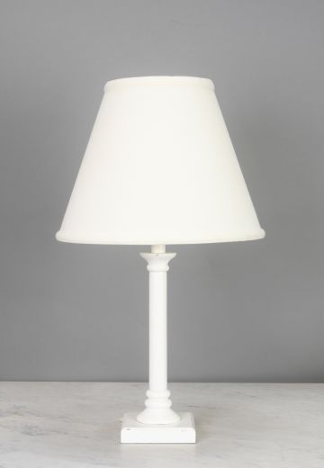 Traditional White Table Lamp