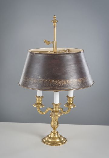 Antique Brass Bouliette Table Lamp