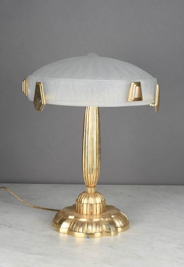 Brass Table Lamp w/Frosted Molded Glass